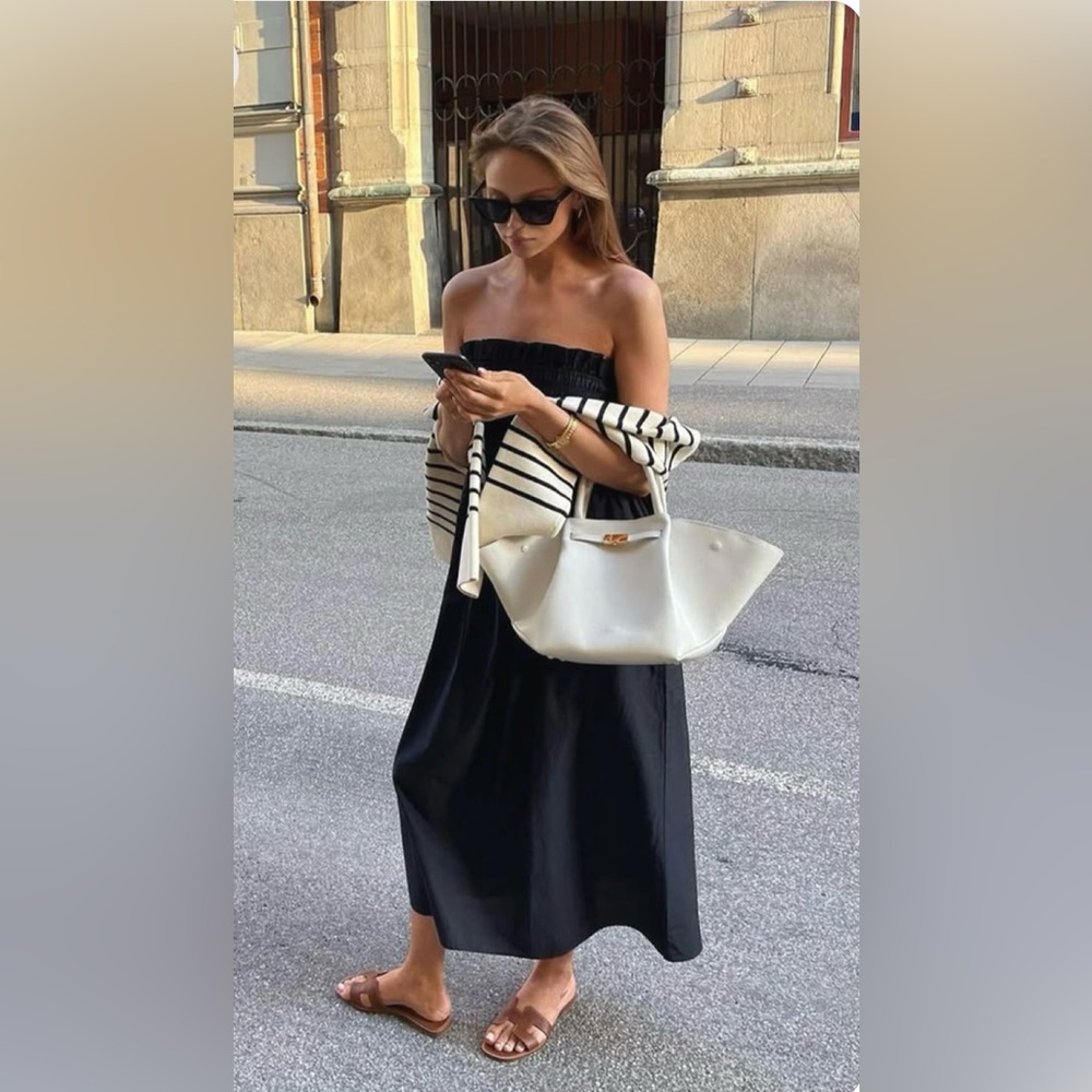 DeMellier Pebbled Leather Tote in Light Gray with Gold Hardware - Picture 7 of 8